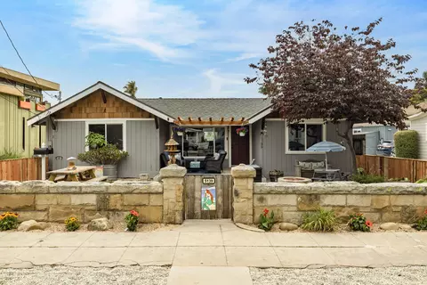 5139 8th St, Carpinteria, CA 93013