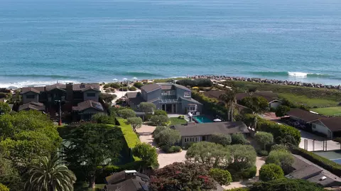 4217 Avenue Del Mar, Carpinteria, CA 93013