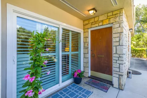 2645 State St #2, Santa Barbara, CA 93105