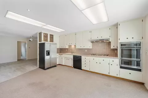 Kitchen - 5575 Cameo Rd, Carpinteria, CA 93013 photo 1 of 4