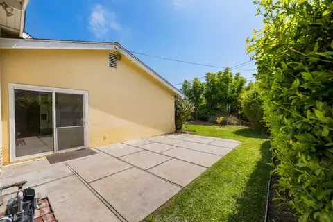 Exterior - 5575 Cameo Rd, Carpinteria, CA 93013 photo 7 of 12
