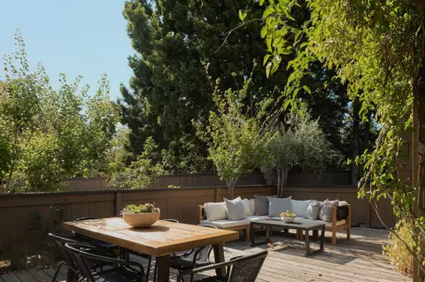 775 Avenida Pequena, Santa Barbara, CA 93111