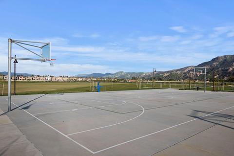 Exterior - 2072 Harvest Loop, Santa Paula, CA 93060 photo 8 of 8