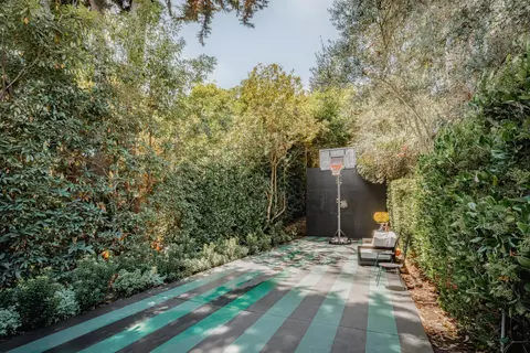 Exterior - 1381 E Valley Rd, Montecito, CA 93108 photo 10 of 11