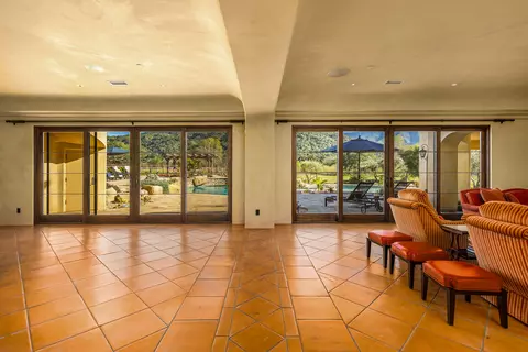 Living - 561 Saddle Ln, Ojai, CA 93023 photo 5 of 6