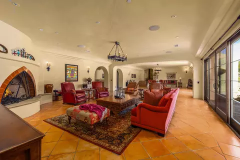 Living - 561 Saddle Ln, Ojai, CA 93023 photo 6 of 6