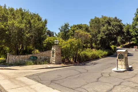 View/Area - 702 Hillside Dr, Solvang, CA 93463 photo 4 of 4
