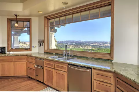 Kitchen - 3300 Catalina Rd, Lompoc, CA 93436 photo 3 of 3