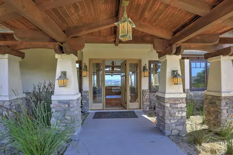 Entry Way - 3300 Catalina Rd, Lompoc, CA 93436 photo 1 of 2
