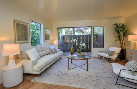 1035 Miramonte Dr #8, Santa Barbara, CA 93109