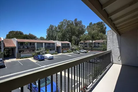 47 Dearborn Pl # 26, Goleta, CA 93117 photo 16