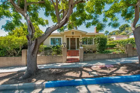 1419 Carpinteria St, Santa Barbara, CA 93103