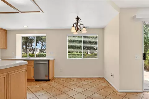 521 Brookside Dr, Lompoc, CA 93436 photo 11