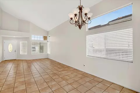 521 Brookside Dr, Lompoc, CA 93436 photo 3
