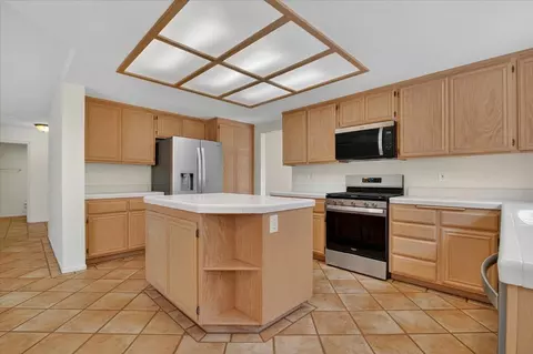 521 Brookside Dr, Lompoc, CA 93436 photo 9