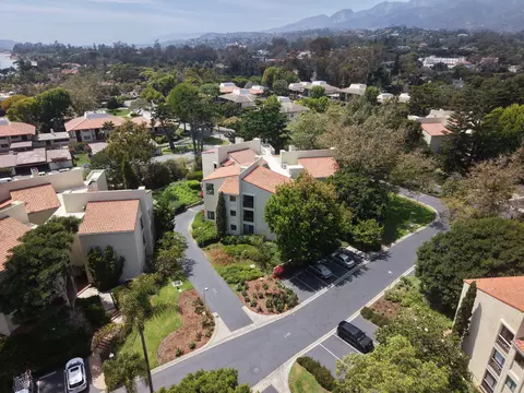 View/Area - 43 Seaview Dr, Montecito, CA 93108 photo 3 of 5