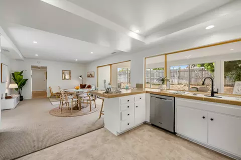 Kitchen - 7286 Georgetown Rd, Goleta, CA 93117 photo 2 of 3