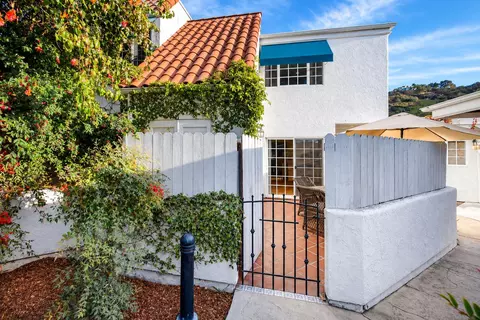 1121 San Andres St #D, Santa Barbara, CA 93101