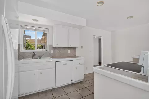 Kitchen - 901 N Z St, Lompoc, CA 93436 photo 8 of 11