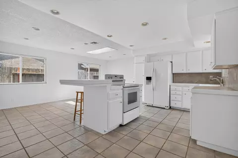 Kitchen - 901 N Z St, Lompoc, CA 93436 photo 2 of 11