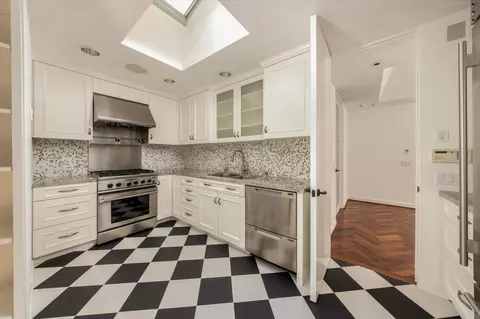 Kitchen - 526 San Ysidro Rd # A, Montecito, CA 93108 photo 1 of 2