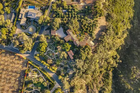 View/Area - 7357 Shepard Mesa Rd, Carpinteria, CA 93013 photo 1 of 2