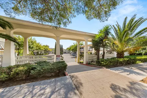 1825 Chapala St, Santa Barbara, CA 93101