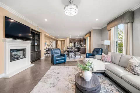 Living - 1506 Seabridge Ln, Oxnard, CA 93035 photo 1 of 2