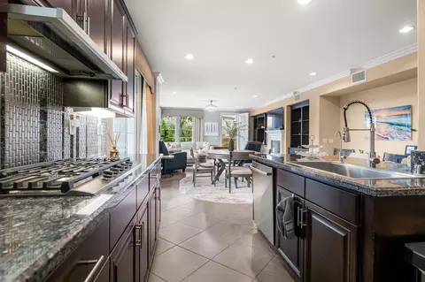 Kitchen - 1506 Seabridge Ln, Oxnard, CA 93035 photo 1 of 3