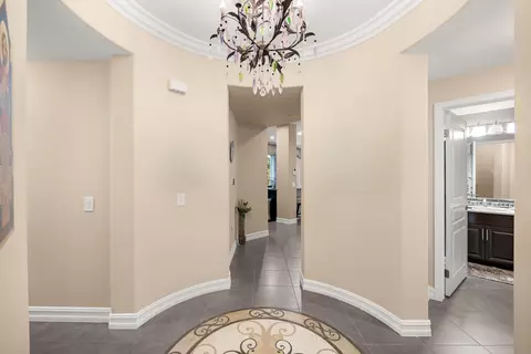 Entry Way - 1506 Seabridge Ln, Oxnard, CA 93035 photo 2 of 5