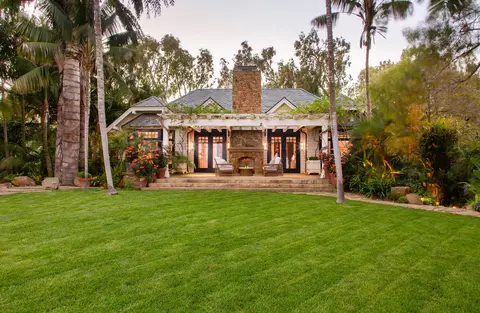 Exterior - 1461-1463 Edgecliff Ln, Montecito, CA 93108 photo 11 of 13