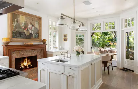 Kitchen - 1461-1463 Edgecliff Ln, Montecito, CA 93108 photo 1 of 1
