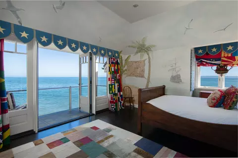 Bedroom - 1461-1463 Edgecliff Ln, Montecito, CA 93108 photo 3 of 7