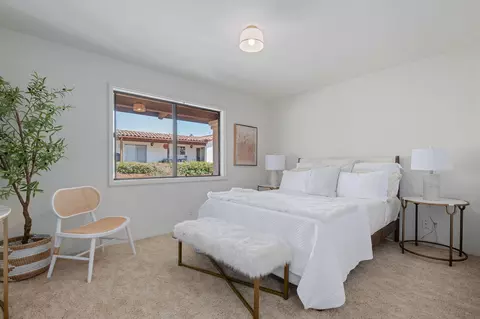 Bedroom - 1663 Shepard Mesa Ln, Carpinteria, CA 93013 photo 3 of 6