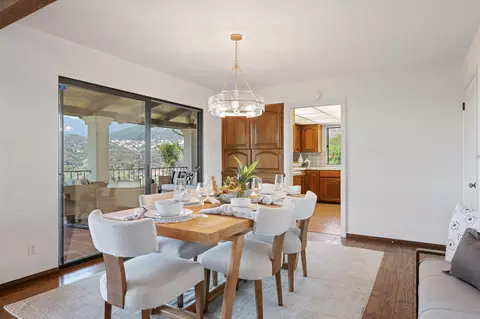 Dining - 1663 Shepard Mesa Ln, Carpinteria, CA 93013 photo 2 of 3