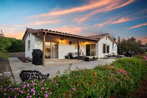 Exterior - 1663 Shepard Mesa Ln, Carpinteria, CA 93013 photo 5 of 6