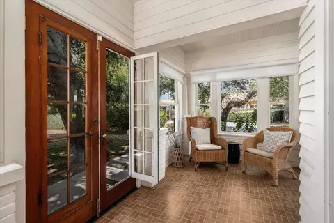 Exterior - 110 S Kellogg Ave, Goleta, CA 93117 photo 3 of 10