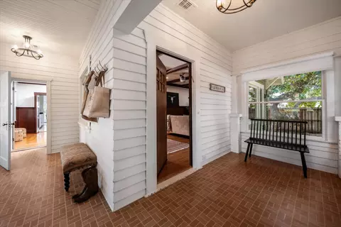 Entry Way - 110 S Kellogg Ave, Goleta, CA 93117 photo 1 of 2