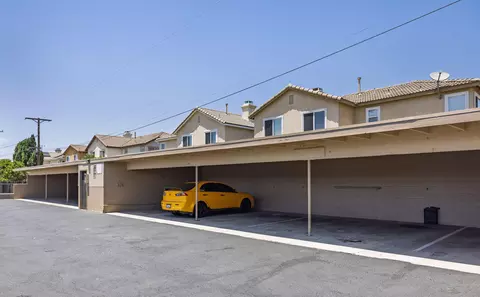 Exterior - 1525 W 9th St, Oxnard, CA 93035 photo 1 of 1