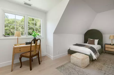 Bedroom - 850 Rockbridge Rd, Montecito, CA 93108 photo 4 of 5