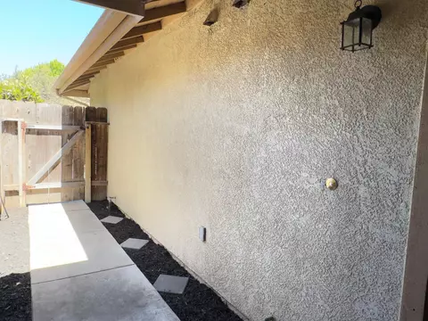 Exterior - 175 Village Circle Dr, Lompoc, CA 93436 photo 2 of 11