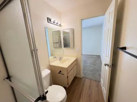 Bath - 175 Village Circle Dr, Lompoc, CA 93436 photo 4 of 4