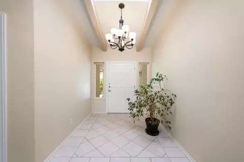 Entry Way - 628 Hillside Dr, Solvang, CA 93463 photo 2 of 2