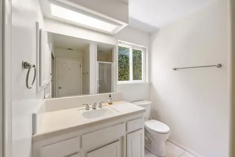 Bath - 628 Hillside Dr, Solvang, CA 93463 photo 1 of 3