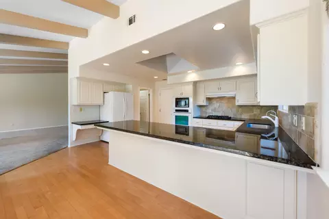 Kitchen - 628 Hillside Dr, Solvang, CA 93463 photo 5 of 5