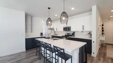 Kitchen - 170 White Sage Ln, Lompoc, CA 93436 photo 2 of 4