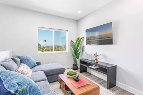 Living - 604 University Dr, Lompoc, CA 93436 photo 4 of 4