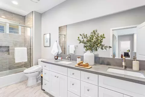 Bath - 604 University Dr, Lompoc, CA 93436 photo 5 of 5