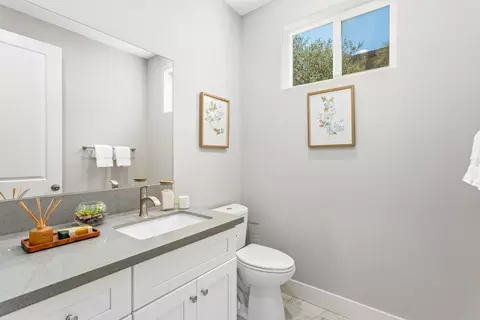 Bath - 604 University Dr, Lompoc, CA 93436 photo 1 of 5