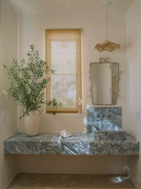 Bath - 2259 Mcnell Rd, Ojai, CA 93023 photo 4 of 8